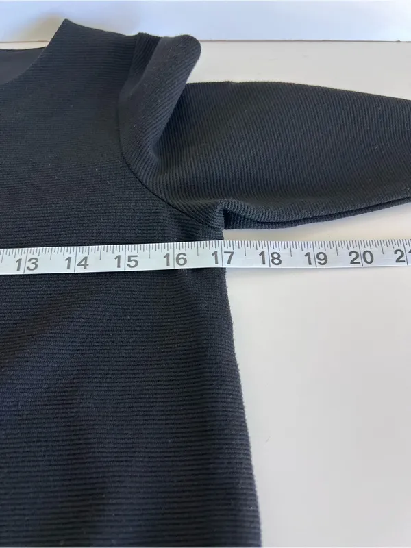 Club Monaco Knit Boat Neck Faux Leather Trim Top Black XSmall - Image 5