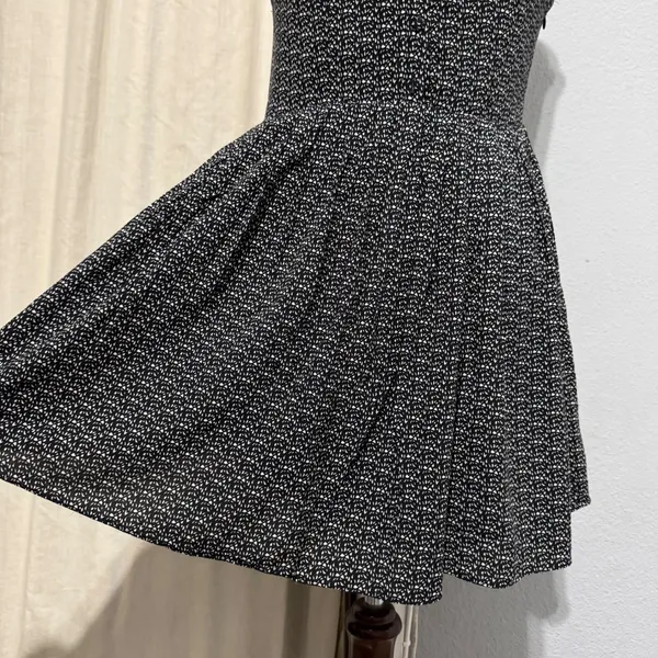 Ladakh Black White Geometric Print Fit Flare Zip Dress Women Size 4‎ Cutout - Image 6