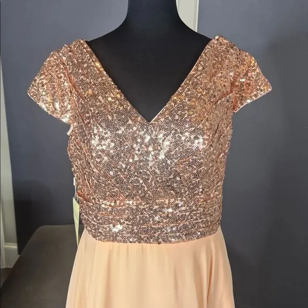 Women’s Full Length Prom Formal Dress Sequined V-Neck Bodice SideZip Size 12 NEW - Image 2