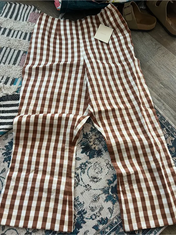 NWT FAITHFULL Valeria Capri Pants in gingham cedar - Image 11