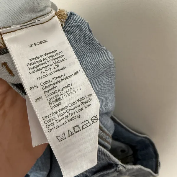 Madewell The Perfect Vintage Wide-Leg Jean in Airy Denim in Northridge Wash Blue - Image 7