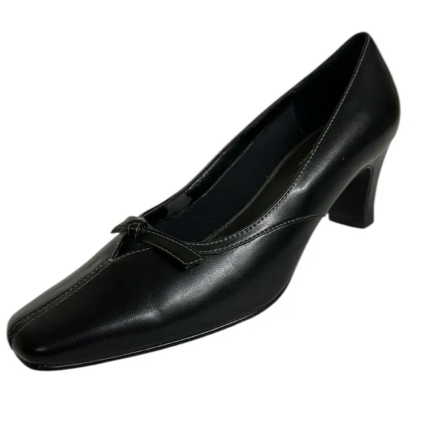 Hush Puppies Soft Style Lea Counter Pocket 2.5 Inch Heel Pump Shoes Square Toe 8 - Image 2