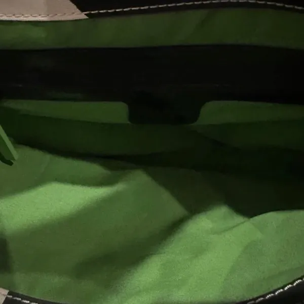 Kate Spade Purse - Image 4