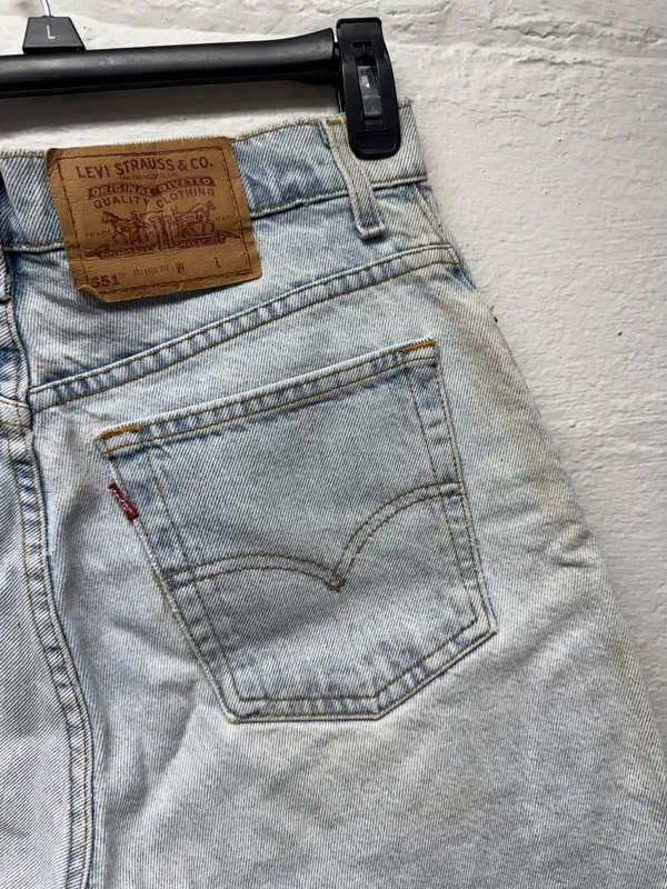 Vintage Levi’s 551 Denim Shorts - Image 6