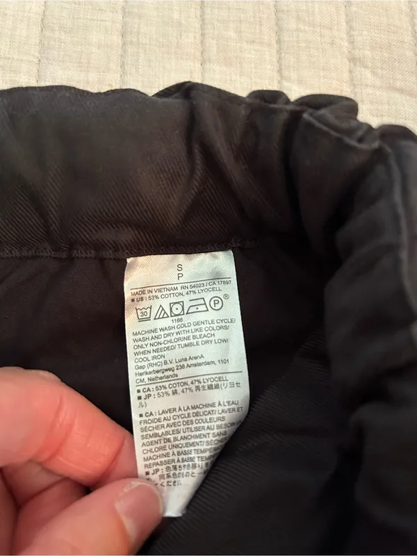 Banana Republic high rise black twill cargo wide leg cotton casual pants S - Image 8