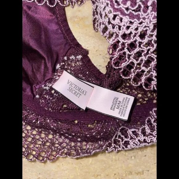 Victoria's Secret All Over Crochet Lace Deep V-Neck Bralette Burgundy & White‎ M - Image 3