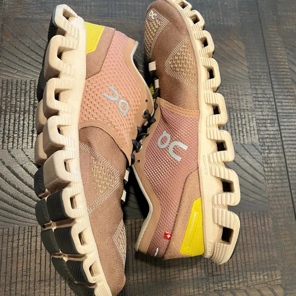On cloud X brown running shoes for women 8.5 - Image 8