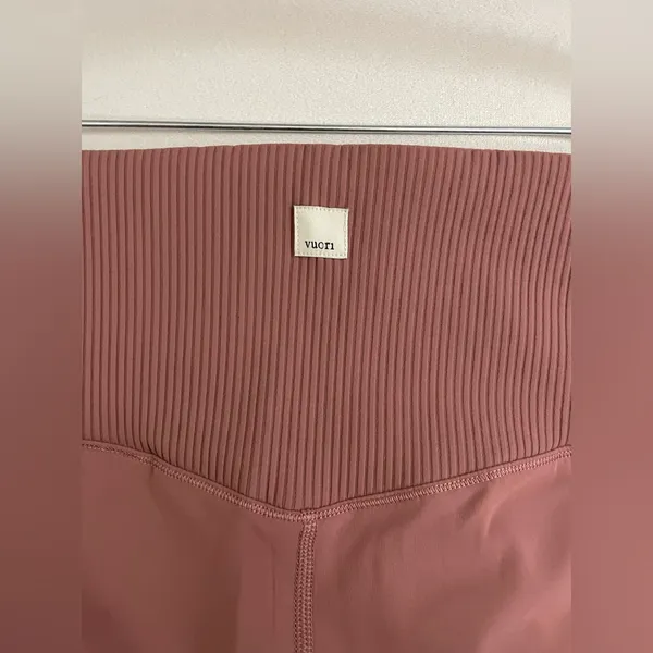 Vuori NWT Rib Studio High-Waisted Leggings Marsala Size M - Image 6