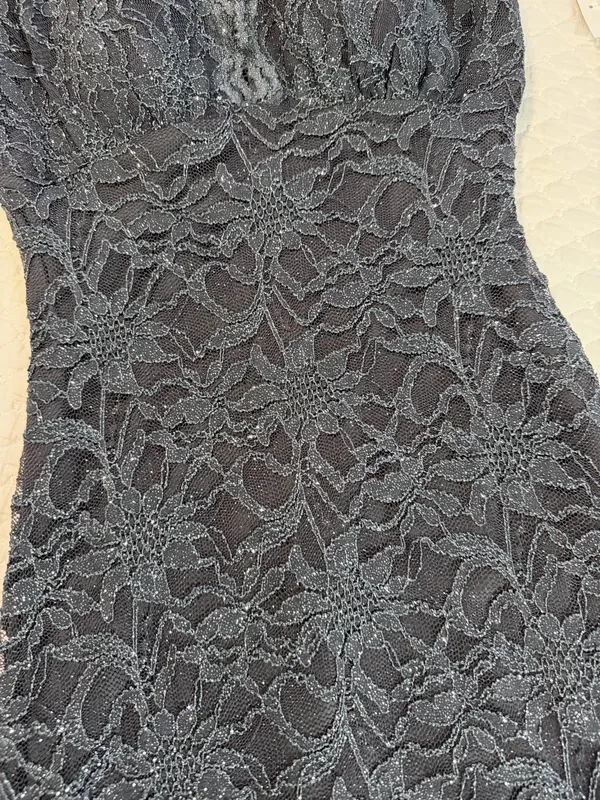 * Elegant Black Lace Dress - Image 9