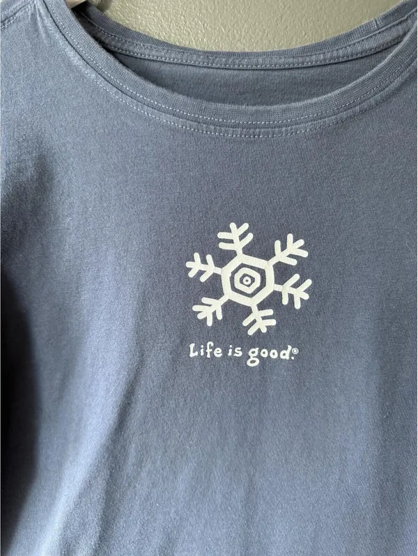Life is Good Women's Long Sleeve Snowflake T-Shirt - Image 3
