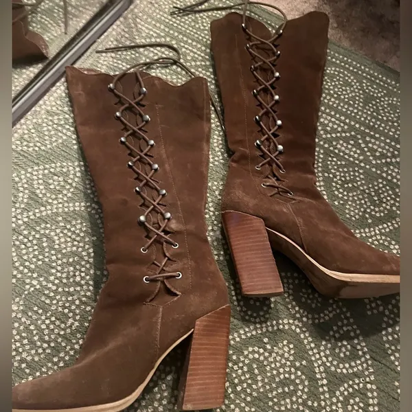 sbicca RARE lace up/ zipper boho suede boots sz 9 - Image 2