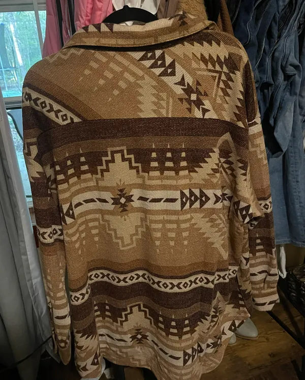 Zenana Shacket - Image 2