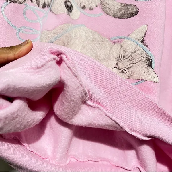 Vintage Fruit of the loom sweatshirt collared pink with dog and cat : Box R: - Image 7