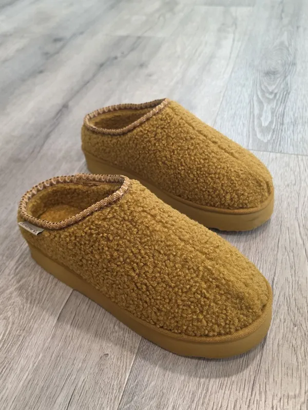 Bearpaw snuggle martis Womens Teddy Fur Slip-Ons Size 10 winter comfortable - Image 6