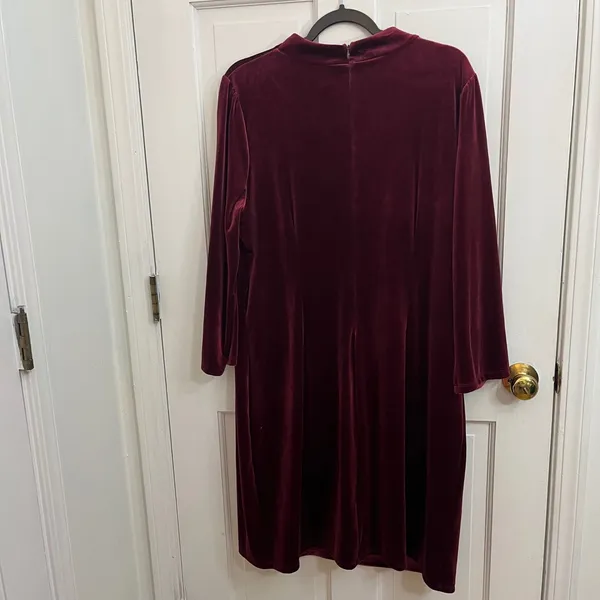 Boden Burgundy Velvet Shift Dress 16-18R Wedding Guest Holiday Classic NEW - Image 7