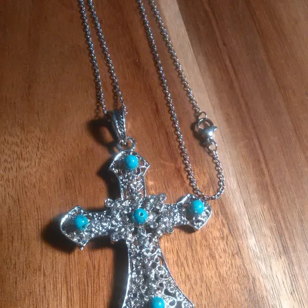 Blue Howlite Silvertone and Stainless Steel Pendant Necklace - Image 3