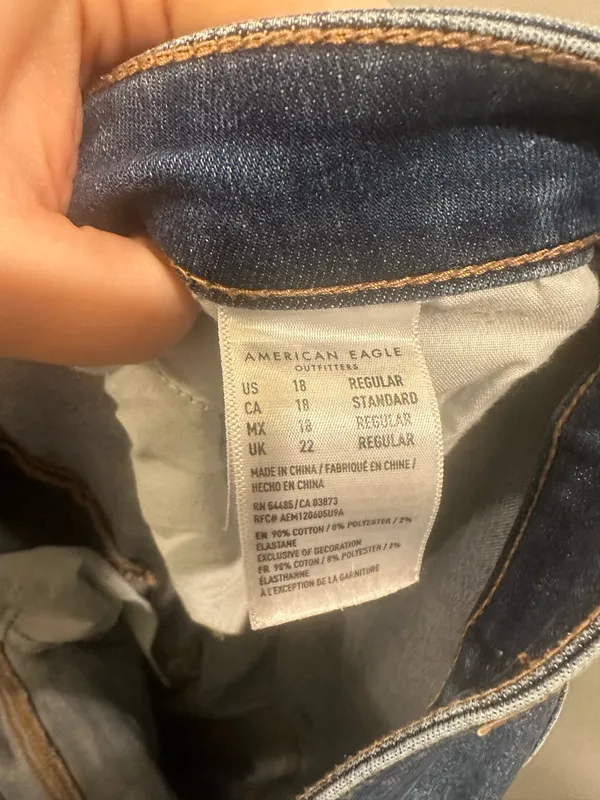 American Eagle Distressed Ne(x)t Level Stretch Super High-Rise Jeggings - Image 7