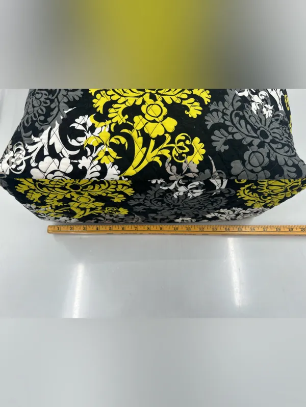 Vera Bradley East West Tote - Image 11