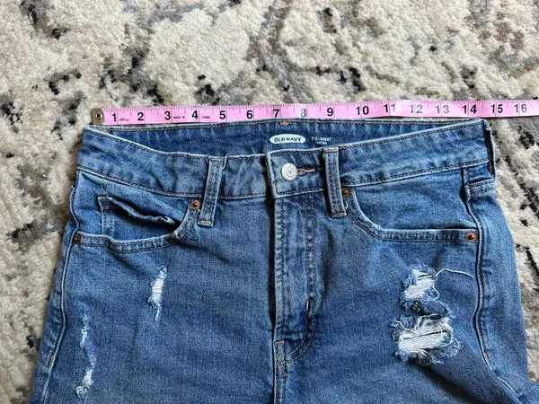 Old Navy OG Shorts High-Rise - Image 3