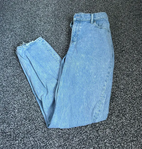 Abercrombie Jeans - Image 3