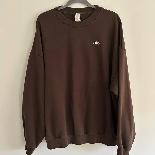 Alo Yoga Accolade Crew Neck Pullover Brownstone Size XL Sweatshirt Unisex - Image 2