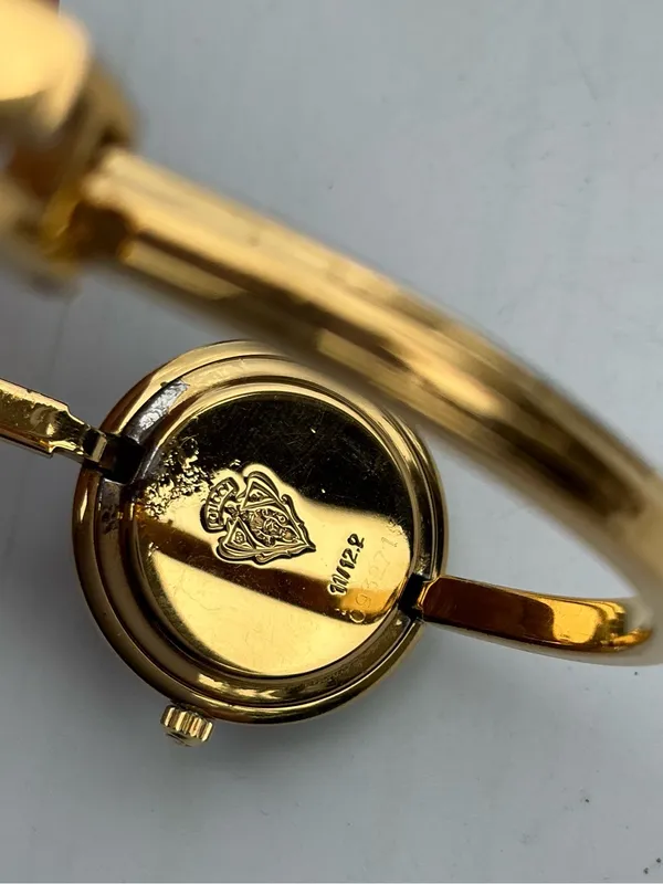 Gucci Gold Bangle Watch with beautiful bezels💛💙💚❤️💜🩵 - Image 13