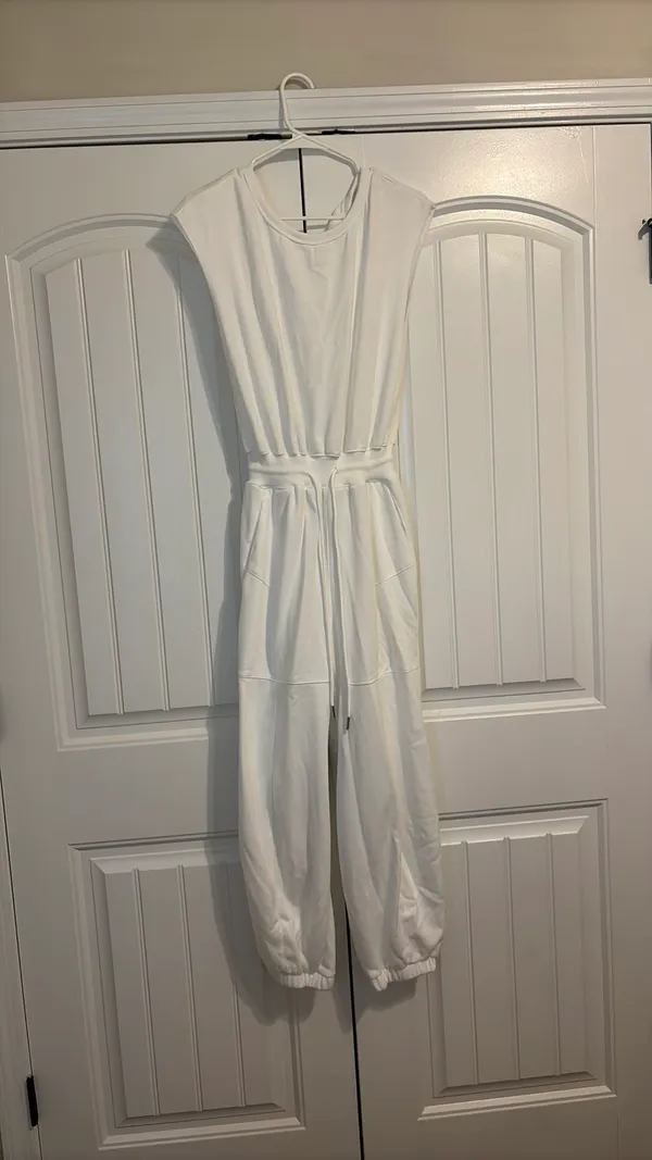 Exlura Sleeveless Loungewear Jumpsuit - S - Image 3