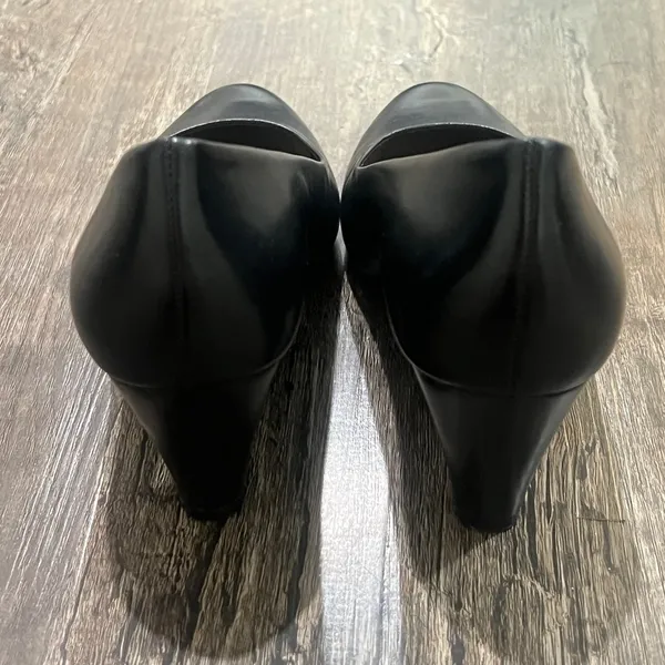 FINAL PRICE Antonio Melani Black Heels - Image 3