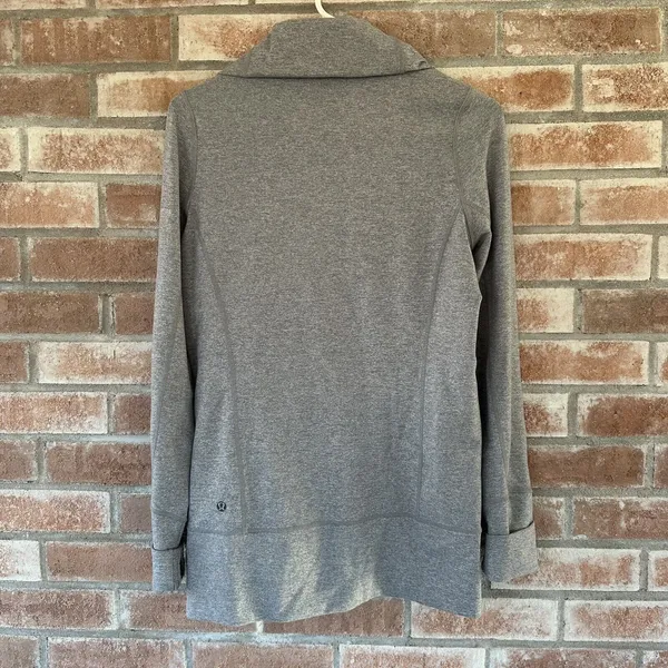 Lululemon In Stride Full Zip Gray Floral Jacket Size 6 - Image 6