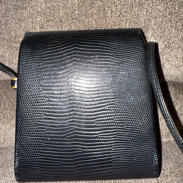 Elegant Black Textured Women's Bag - Image 2