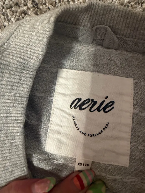 Aerie polkadot crewneck - Image 2