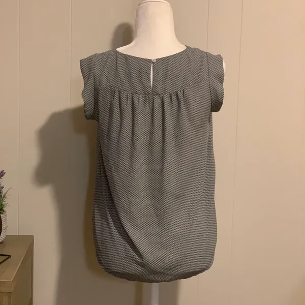 Loft Ruffled Blouse - Image 4