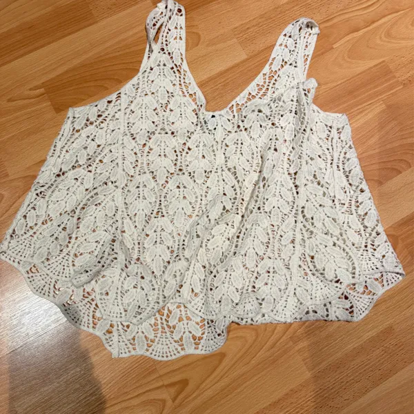 Daytrip Cream Lace Tank Top - Image 3