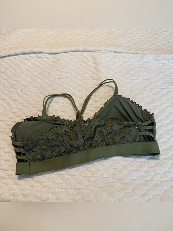 No Boundaries Lace Bralette Size XL Olive Green Ladder Cutout Racerback - Image 2