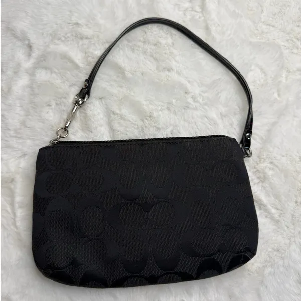 Coach Turlock Black Signature Wristlet - Image 2