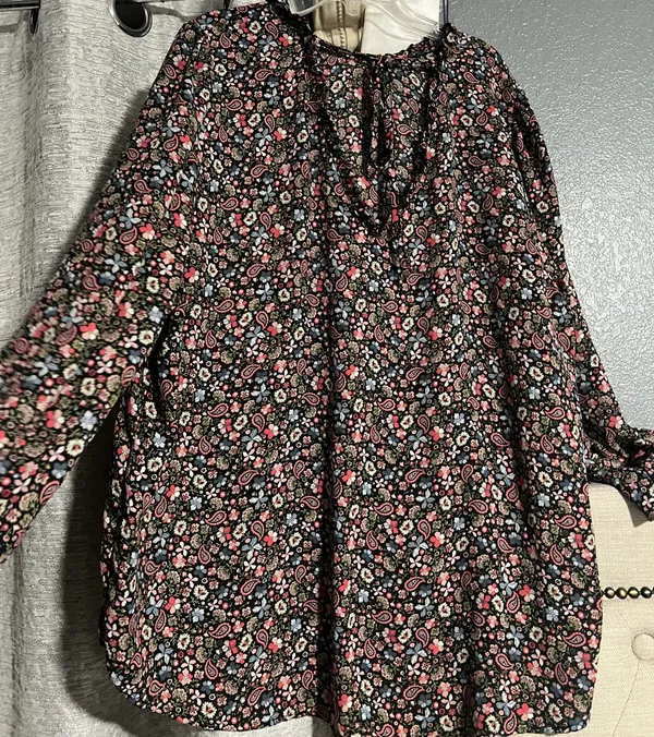 Loft Tie-Back Petite Floral Print Blouse - Image 2