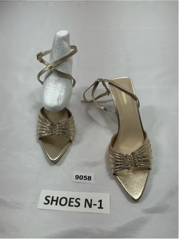 Womans New Loop Charm Slip On Dress Sandals 9 Gold Stiletto Heel Pointed Toe - Image 2