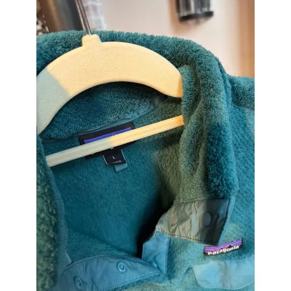 Patagonia Women's Re-Tool Snap-T Pullover fleece green large - Image 3