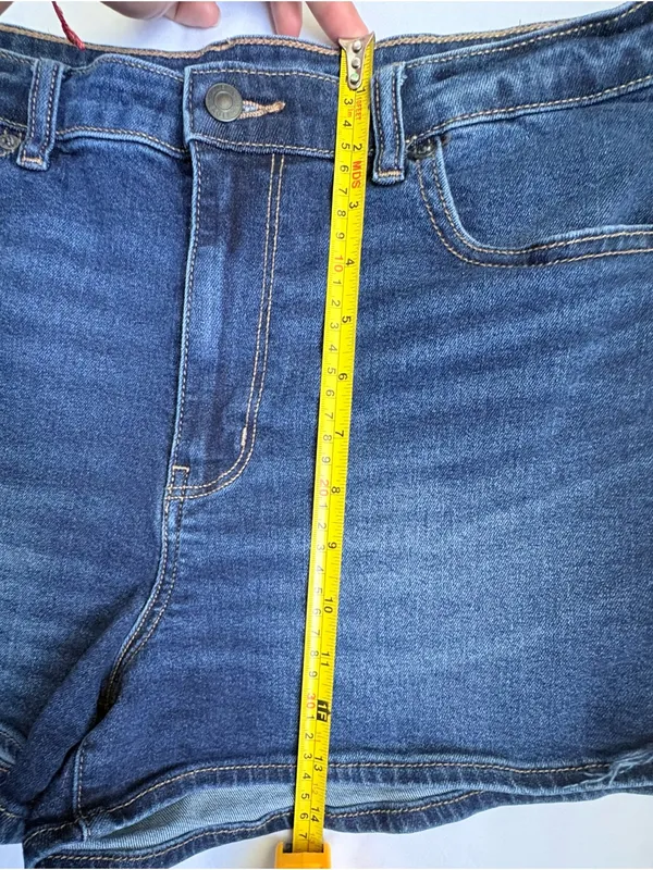 American Eagle Mom Short Size 12 High Rise Blue Stretch Denim Frayed Hem Shorts - Image 7