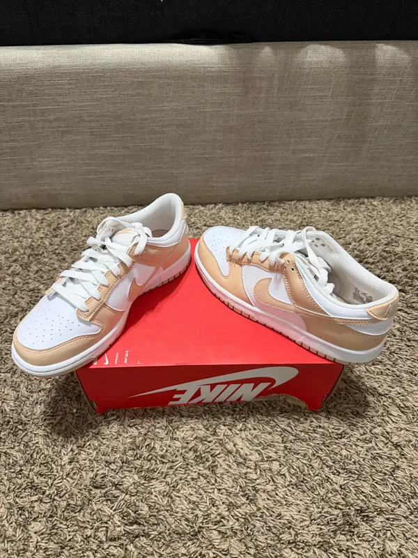 Nike Dunk Low - Image 2