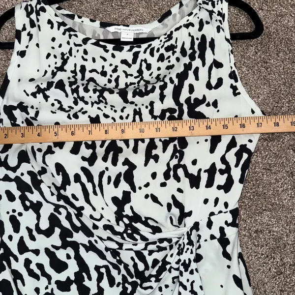Diane von Furstenberg Draped Silk Dress Women 6 Mint Black Animal Print Exc - Image 5