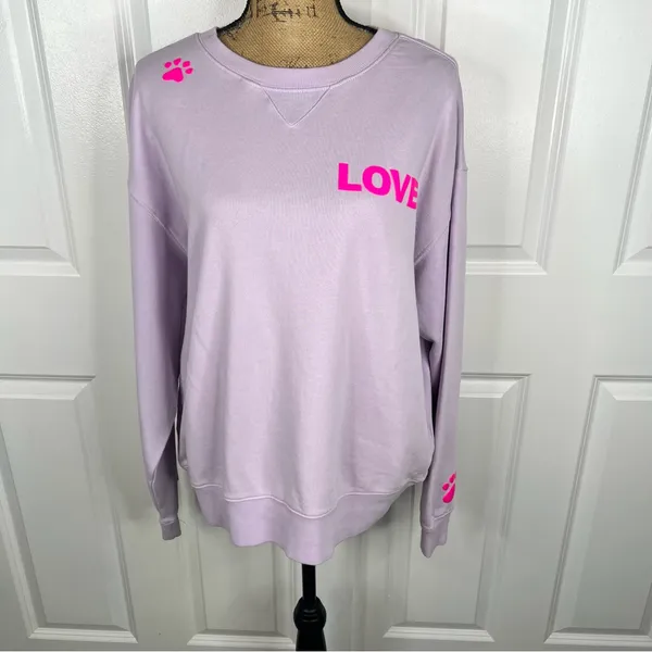 Sz L Wildfox Lavender “Dogs Love Me” Graphic Crewneck Sweatshirt NWT $108 MSRP - Image 3