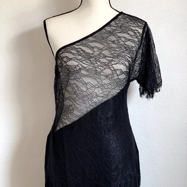 NWT ASOS One Shoulder Lace Evening‎ Midi Dress in Black - Image 3