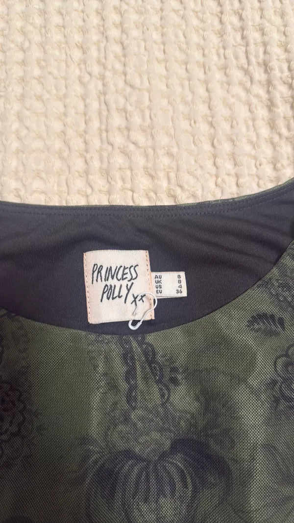 Princess Polly paisley green mesh tank top - Image 4