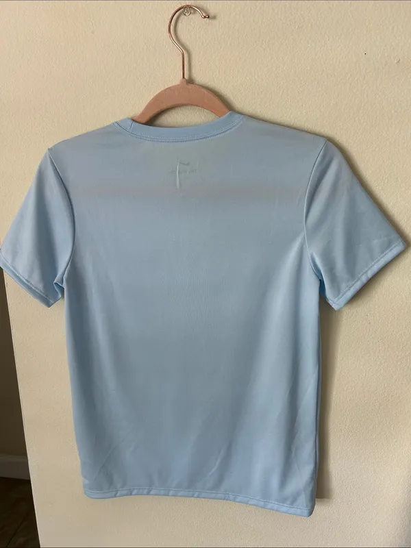 Nike dry fit Tee baby blue workout casual T-shirt XS - Image 4