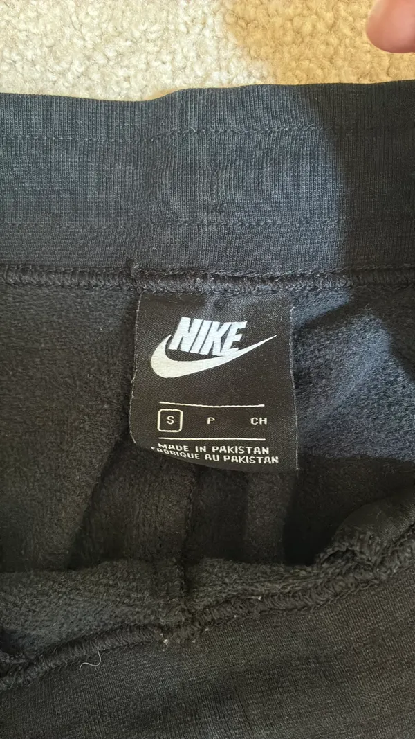 Black Nike Sweatpants - Image 4