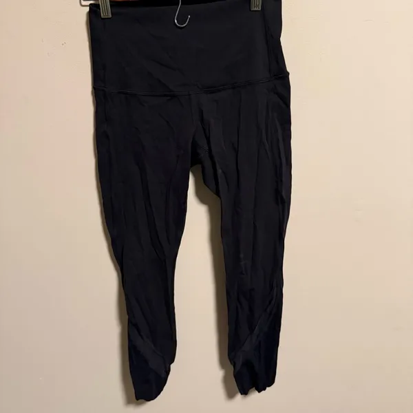 Lululemon Wunder Under Crop High-Rise *Roll Down Scallop Full-On Luxtreme 23" - Image 4