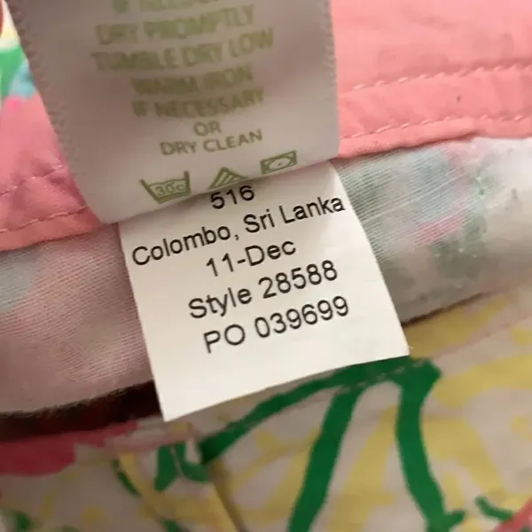 Lilly Pulitzer Butterfly Garden Scalloped Shorts - Image 7