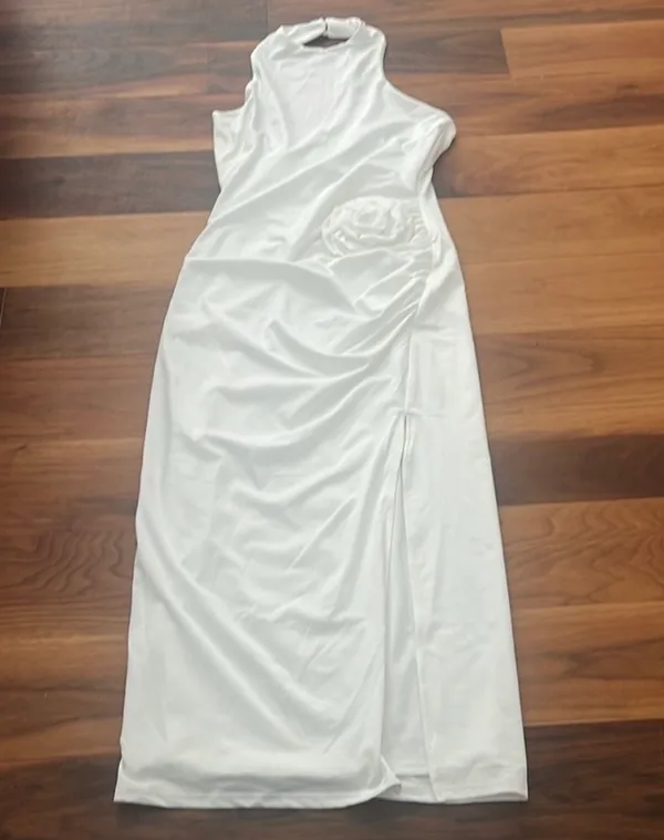 SUPERDOWN x Bridget Iris MIDI Dress - Image 3