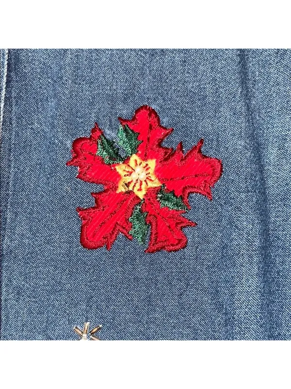 Vintage Jean Shirt Denim Shirt Holiday Embroidery Christmas Cottagecore 90s - Image 6